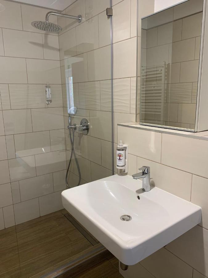 Oeregtoelgy Apartman Szár Exterior foto